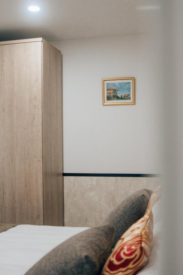 Apartamento Vivienda de Uso Turístico MARINA LUXURY Padrón Exterior foto