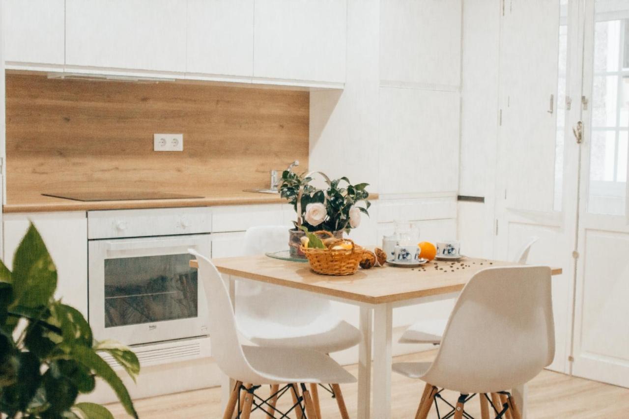Apartamento Vivienda de Uso Turístico MARINA LUXURY Padrón Exterior foto