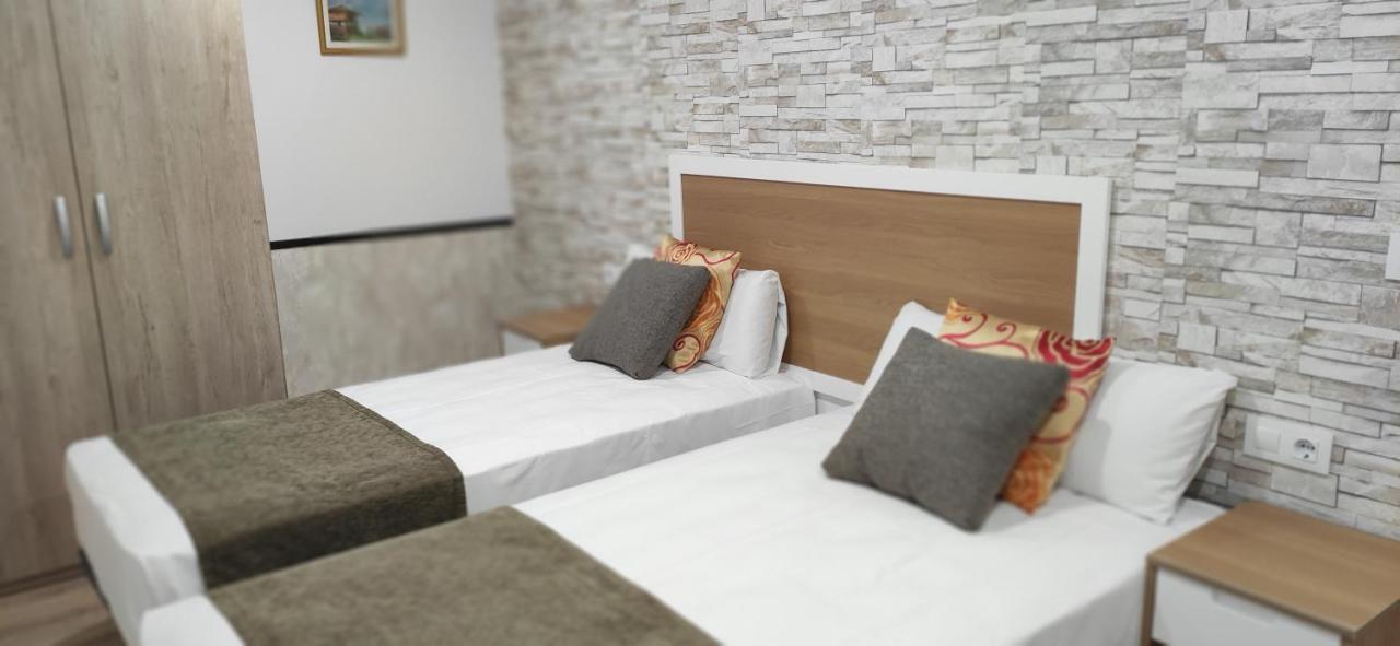 Apartamento Vivienda de Uso Turístico MARINA LUXURY Padrón Exterior foto